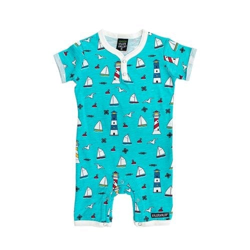 Summer Suit: Lighthouse