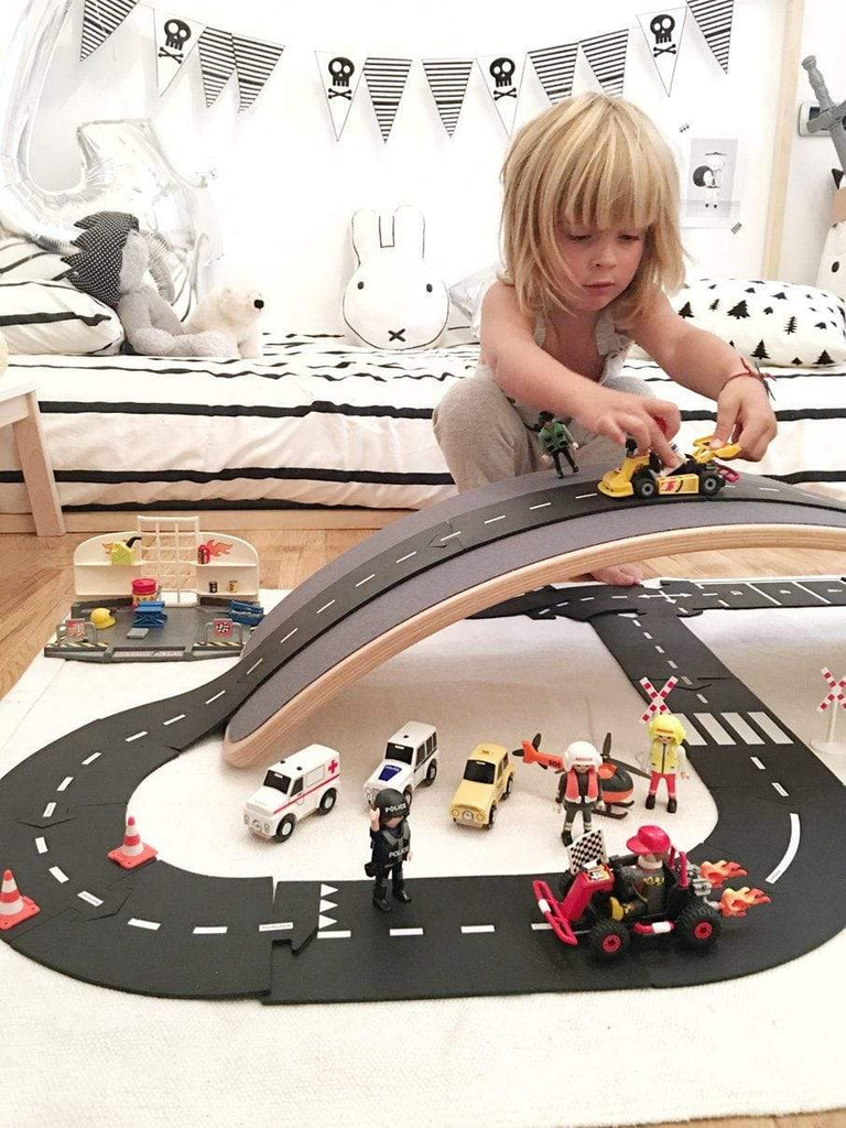 WayToPlay Flexible Play Road: Autobahn Highway 24 piece Outdoor Toys  at Biddle and Bop